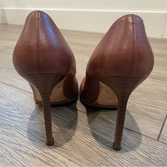 Manolo Blahnik Chocolate Brown Pointed-Toe Leather Pumps - Picture 3 of 12